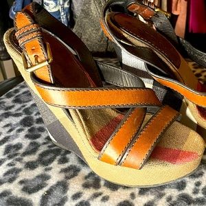 Burberry Brit Canvas Check Warlow Wedges! Sz 37.5